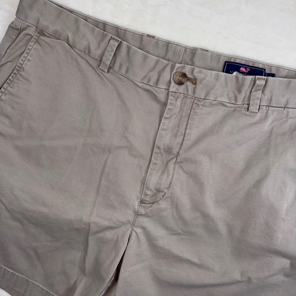 Vineyard Vines Breaker Shorts Mens 38‎ Tan Khaki Stretch Cotton Chino 7in Inseam
